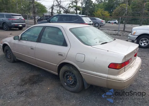 1999 Toyota Camry Le from USA, damaged, VIN 4T1BG22K9XU515253